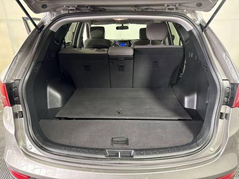 Used 2016 Hyundai Santa Fe Sport image 23