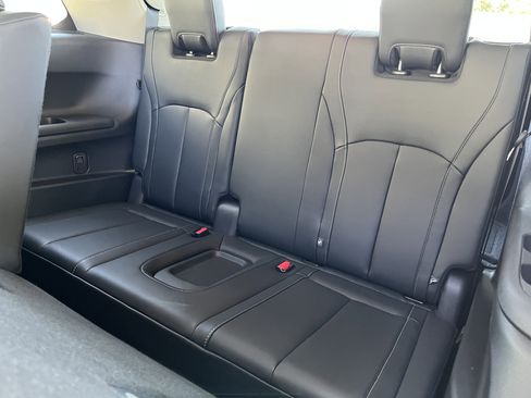 Certified 2025 INFINITI QX60 Luxe w/ Cargo Package AWD/4WD image 17