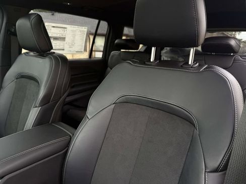 New 2025 Jeep Grand Cherokee L Altitude image 20