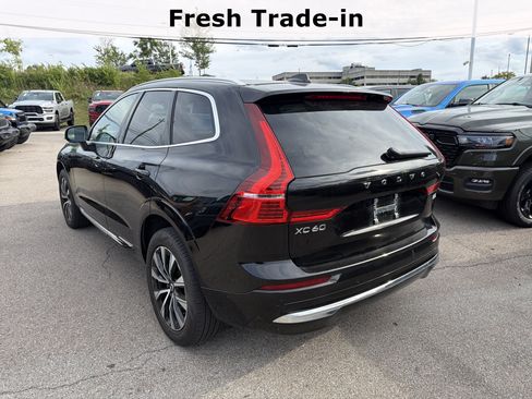 Used 2023 Volvo XC60 B5 Plus FWD image 7