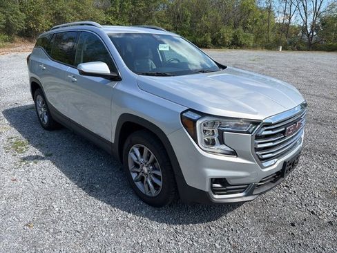 Used 2022 GMC Terrain SLT image 7