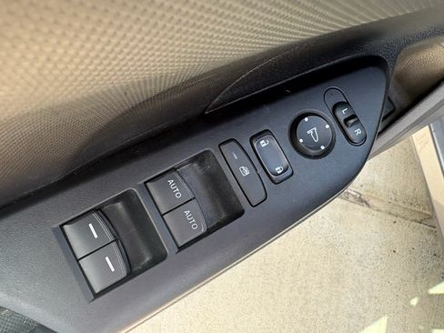 Used 2019 Honda Civic Sport image 11