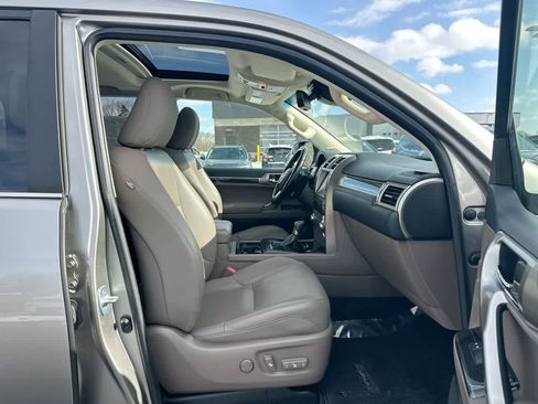 Used 2020 Lexus GX 460 Premium image 28