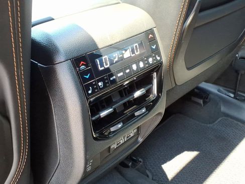 Certified 2024 Jeep Grand Cherokee L Summit AWD/4WD image 14