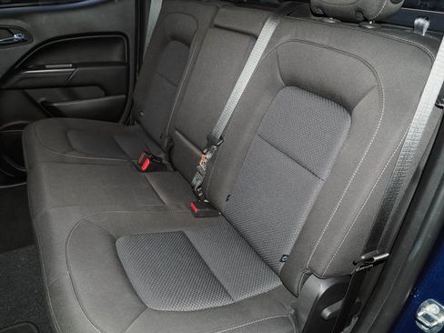 Used 2019 Chevrolet Colorado LT w/ LT Convenience Package AWD/4WD image 22