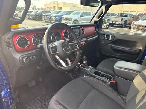 Used 2019 Jeep Wrangler Rubicon AWD/4WD image 9