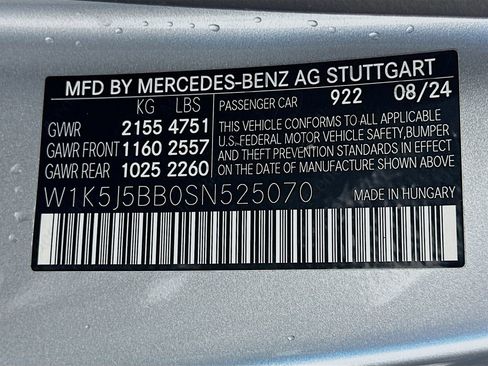 Used 2025 Mercedes-Benz CLA 35 AMG 4MATIC image 33