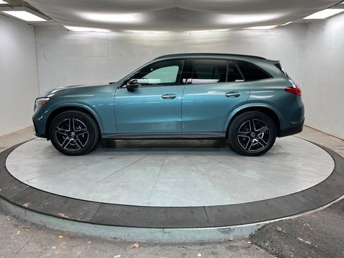 New 2026 Mercedes-Benz GLC 300 GLC 300 image 2