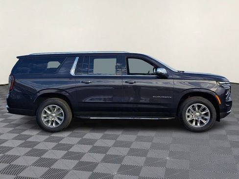 New 2026 Chevrolet Suburban Premier image 5