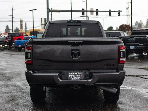 Used 2023 RAM 2500 Limited image 13