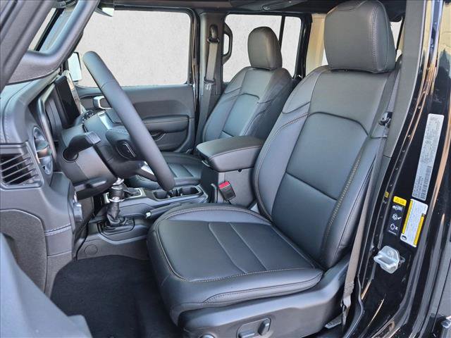 New 2027 Jeep Wrangler Unlimited Sahara AWD/4WD image 4