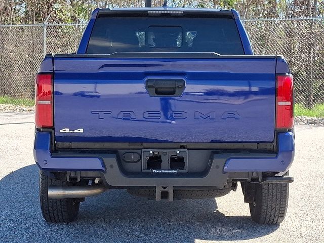 Used 2024 Toyota Tacoma SR5 AWD/4WD image 8