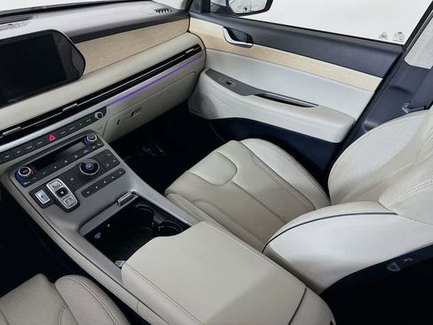 Used 2024 Hyundai Palisade Limited image 10