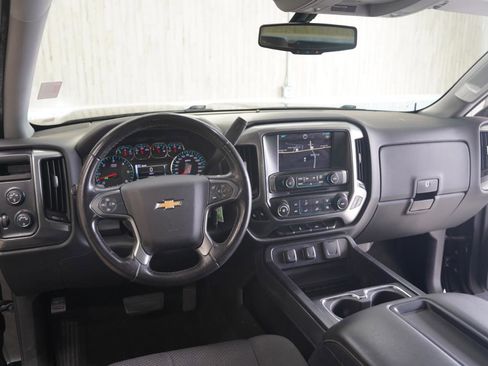Used 2015 Chevrolet Silverado 1500 LT AWD/4WD image 11