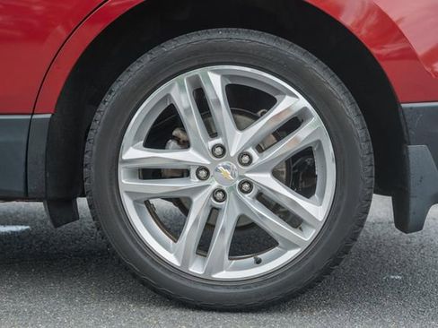 Used 2018 Chevrolet Equinox Premier AWD/4WD image 18