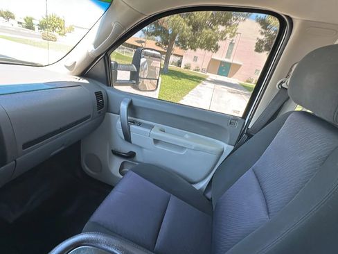 Used 2014 Chevrolet Silverado 2500 W/T RWD image 15