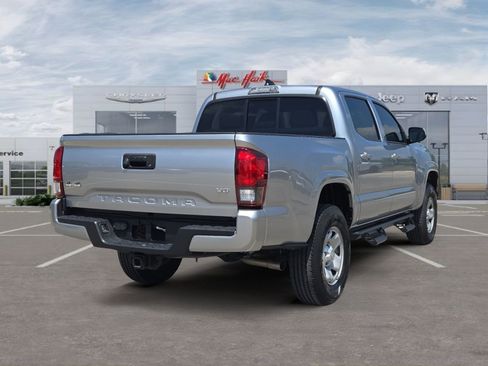 Used 2023 Toyota Tacoma SR AWD/4WD image 5