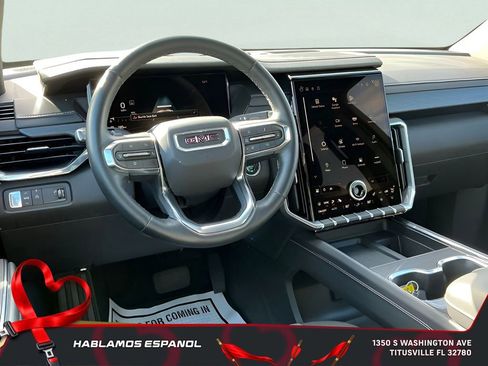 Certified 2025 GMC Acadia Elevation image 17