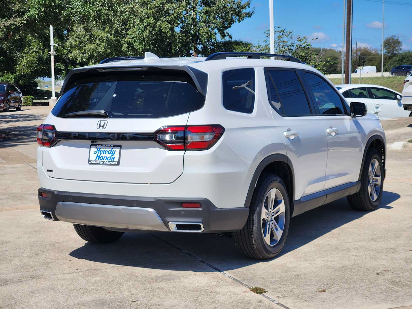 New 2026 Honda Pilot EX-L image 4