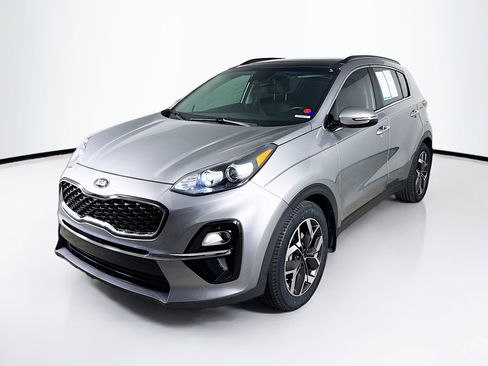 Used 2022 Kia Sportage EX image 4