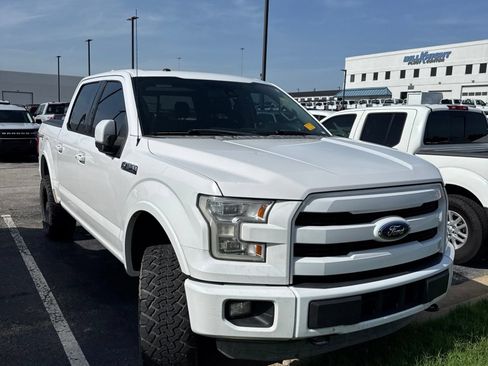 Used 2015 Ford F150 Lariat w/ Equipment Group 502A Luxury AWD/4WD image 2