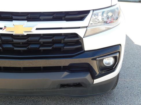 Used 2022 Chevrolet Colorado LT w/ LT Convenience Package RWD image 12