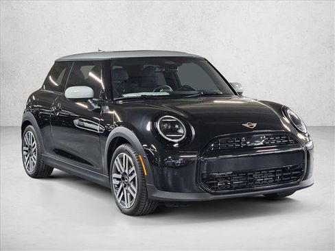 New 2026 MINI Cooper 2-Door Hardtop FWD image 3