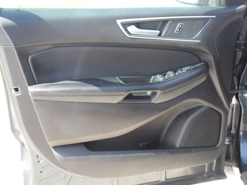 Used 2023 Ford Edge SEL w/ Convenience Package AWD/4WD image 17