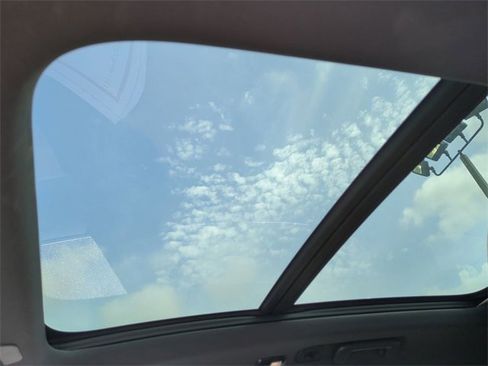 Certified 2023 Volvo XC90 T8 Ultimate w/ Protection Package Premier image 18