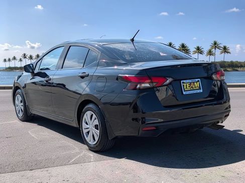 Used 2021 Nissan Versa S FWD image 7