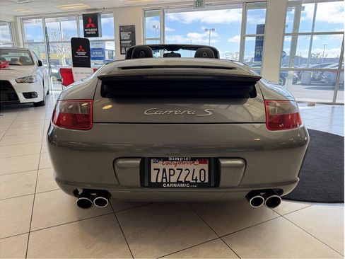 Used 2005 Porsche 911 Carrera S image 6