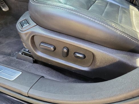 Used 2018 Ford Taurus SHO AWD/4WD image 10