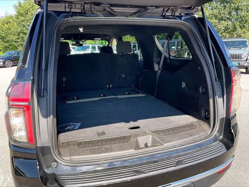 Used 2021 Chevrolet Suburban LS w/ Driver Alert Package AWD/4WD image 36