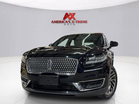 Used 2020 Lincoln Nautilus Reserve w/ Equipment Group 201A image 3