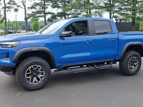 New 2026 Chevrolet Colorado ZR2 w/ Technology Package AWD/4WD image 7