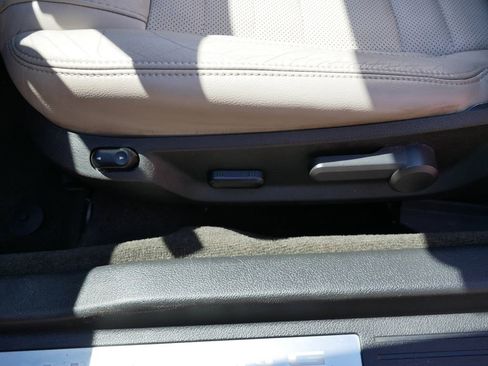 Used 2014 Ford Mustang Premium RWD image 15