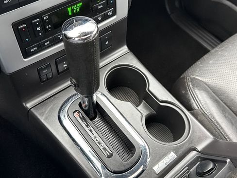 Used 2009 Mercury Mountaineer Premier image 22