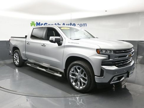 Used 2020 Chevrolet Silverado 1500 LTZ w/ LTZ Premium Package AWD/4WD image 2
