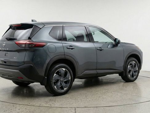 Used 2025 Nissan Rogue SV AWD/4WD image 9