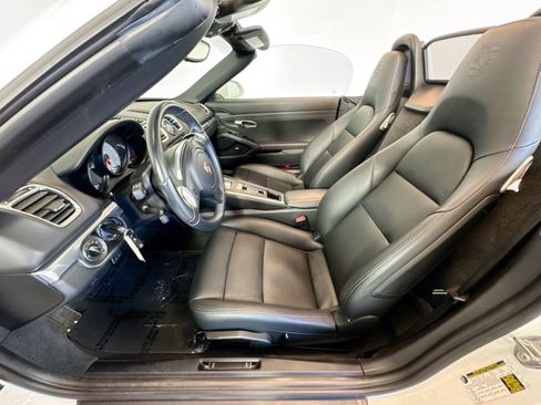 Used 2014 Porsche Boxster S image 5
