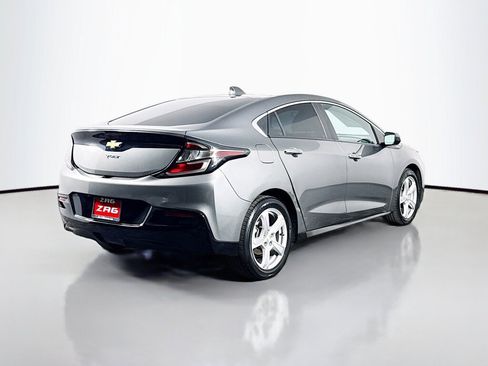 Used 2017 Chevrolet Volt LT w/ Comfort Package FWD image 5