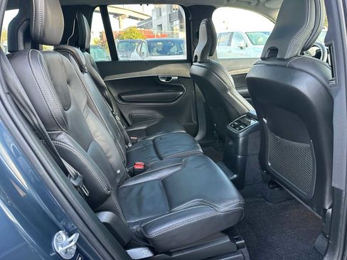 Certified 2024 Volvo XC90 T8 Ultimate w/ Protection Package Premier image 12