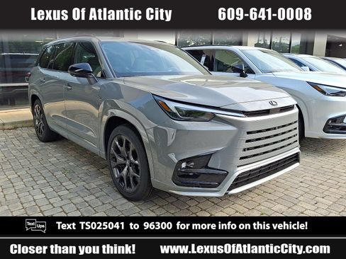 New 2026 Lexus TX 500h AWD image 1