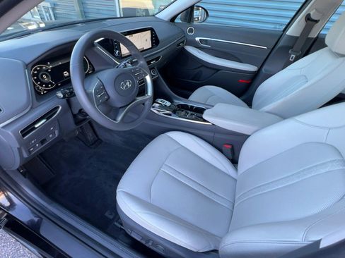 Used 2022 Hyundai Sonata Limited image 13