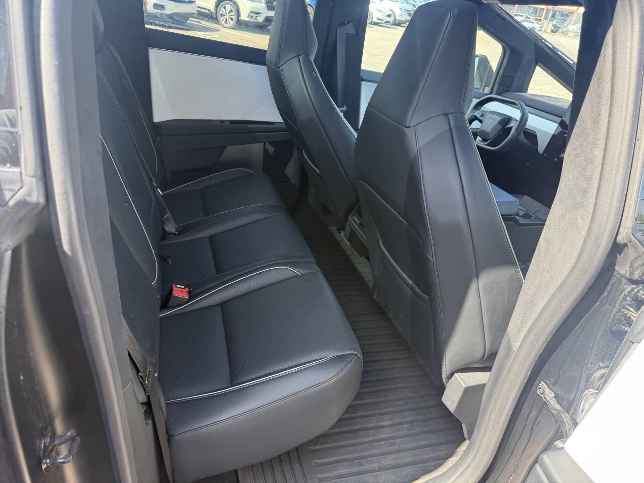 Used 2024 Tesla Cybertruck Cyberbeast AWD/4WD image 17