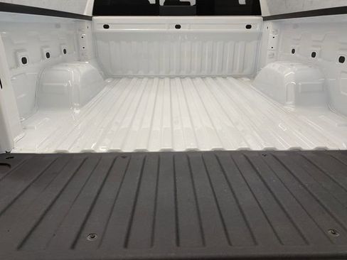 New 2026 Chevrolet Silverado 1500 LT AWD/4WD image 11