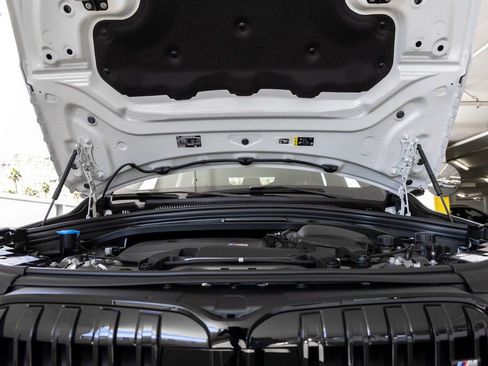 New 2026 BMW X1 M35i w/ Technology Package image 33