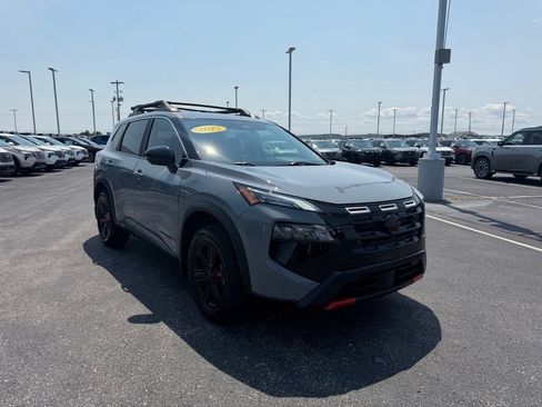 Used 2025 Nissan Rogue SV w/ Rock Creek Premium Package AWD/4WD image 2