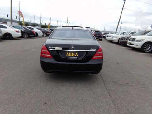 Used 2011 Mercedes-Benz S 550 4MATIC image 7