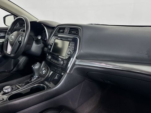 Used 2022 Nissan Maxima SL FWD image 49